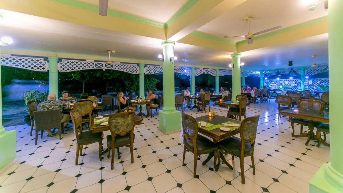 Palm Beach Hotel